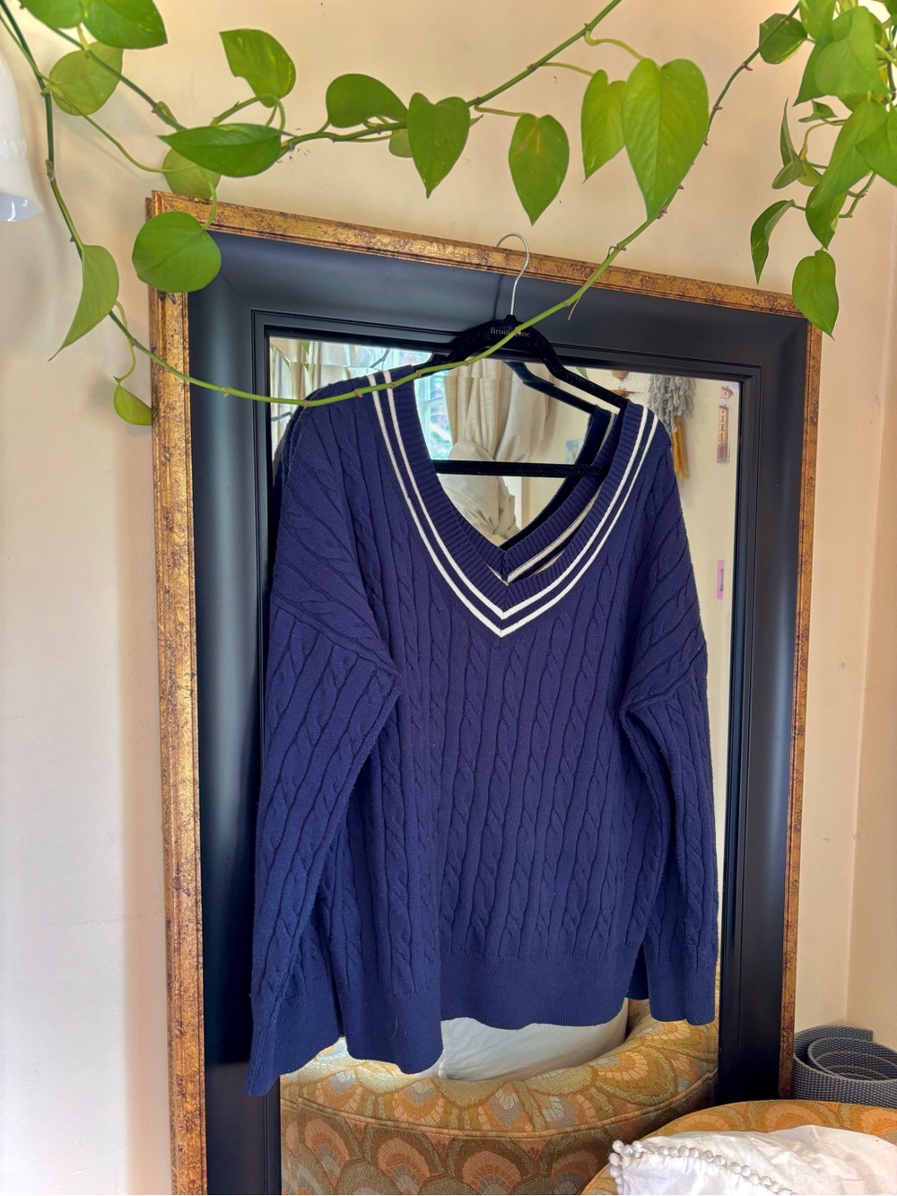 Treasure & Bond Navy V-Neck Cable Knit Sweater with White Stripes